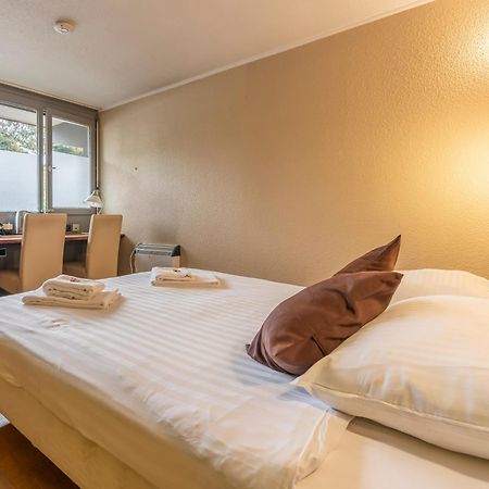 Sleep & Go Brugge Hotel Ngoại thất bức ảnh