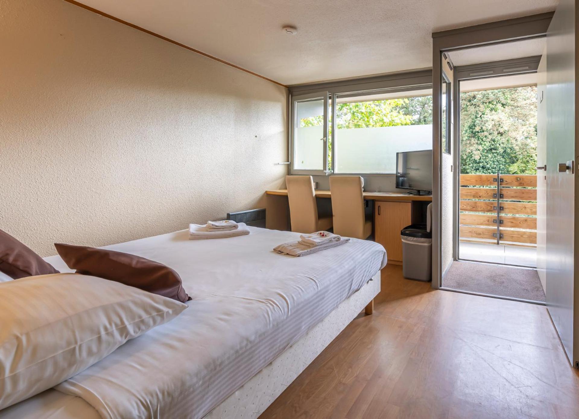 Sleep & Go Brugge Hotel Ngoại thất bức ảnh