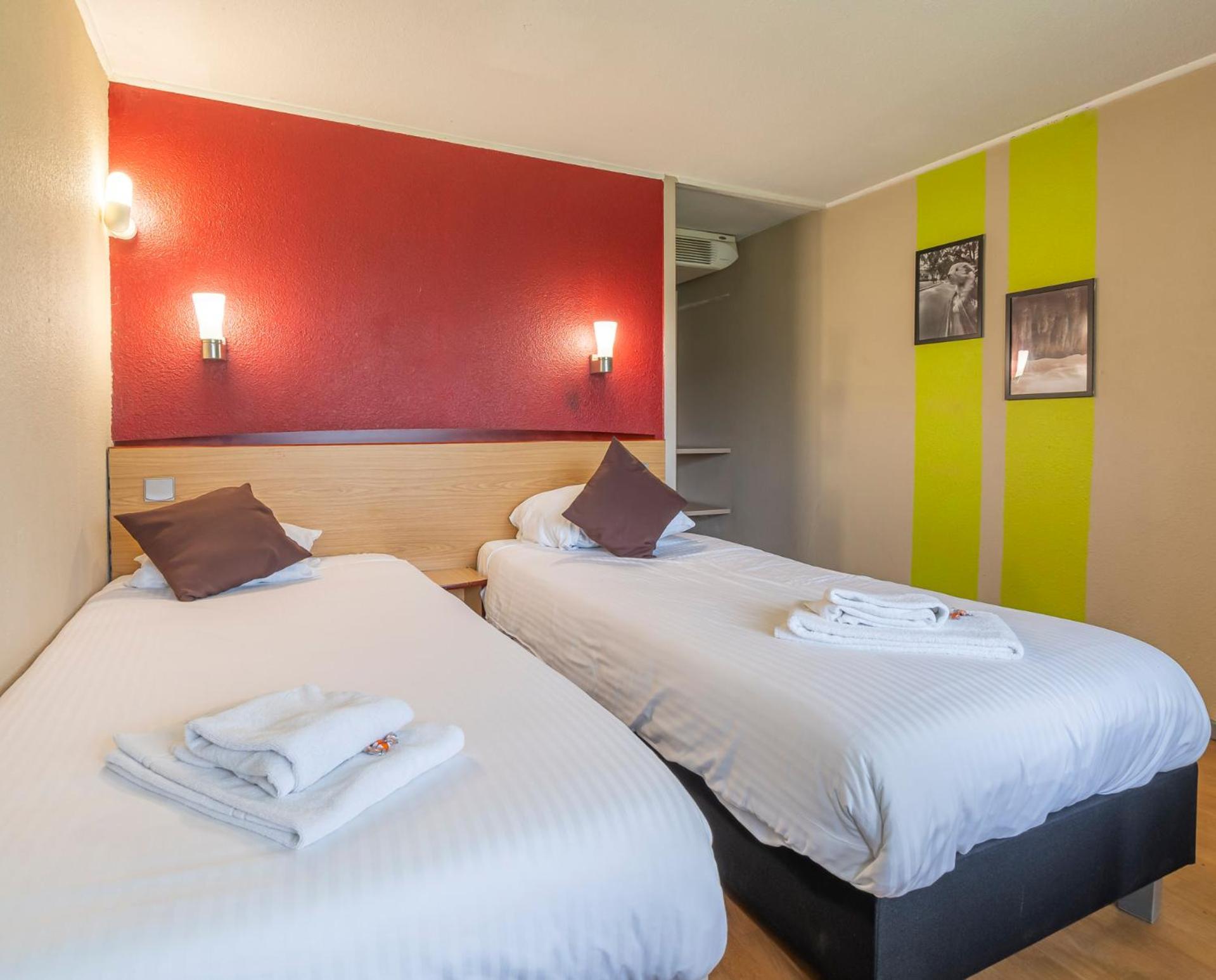 Sleep & Go Brugge Hotel Ngoại thất bức ảnh