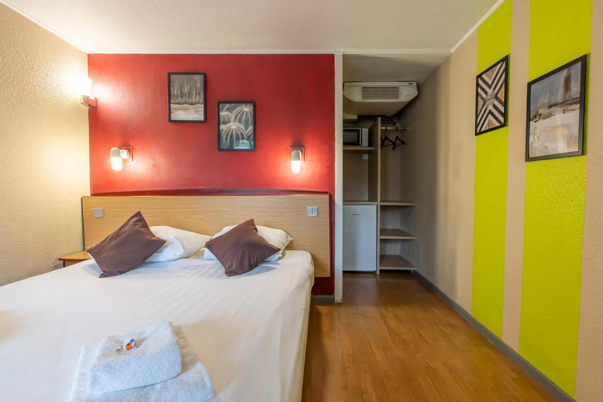 Sleep & Go Brugge Hotel Ngoại thất bức ảnh